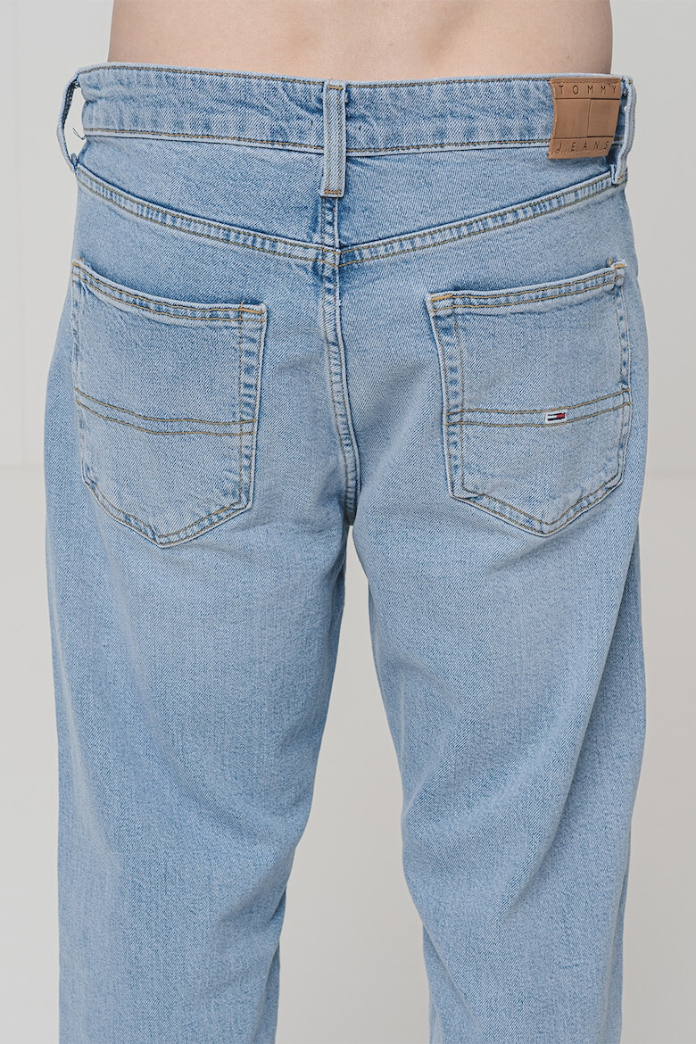 Tommy Jeans Прави дънки Otis - Pepit.bg