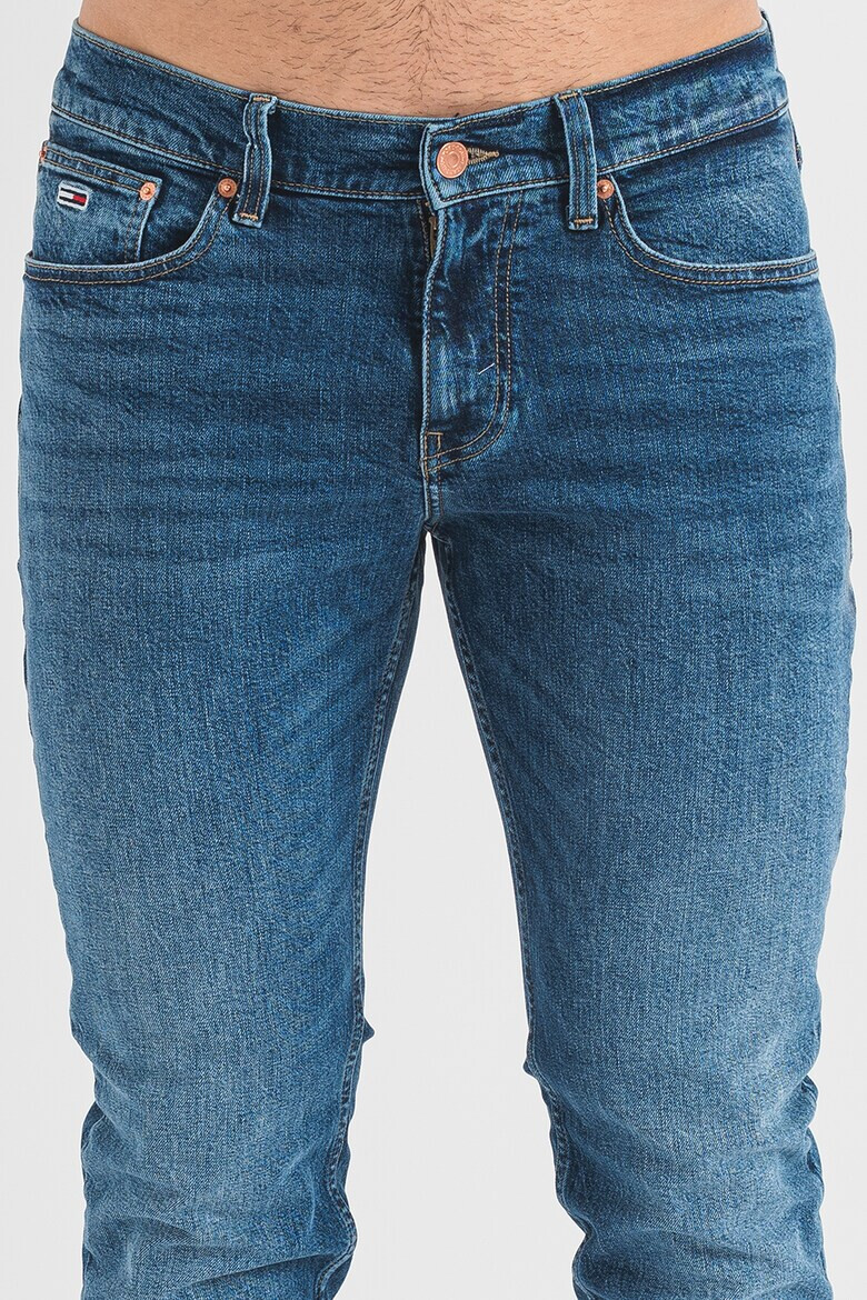 Tommy Jeans Прави дънки Ryan - Pepit.bg