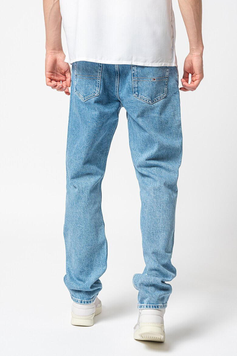 Tommy Jeans Прави дънки Ryan - Pepit.bg