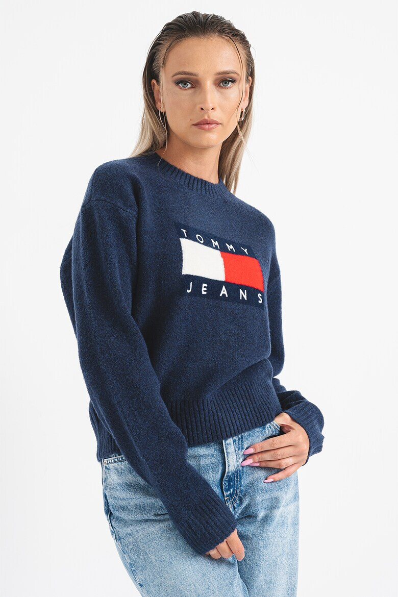 Tommy Jeans Пуловер с уголемено лого - Pepit.bg