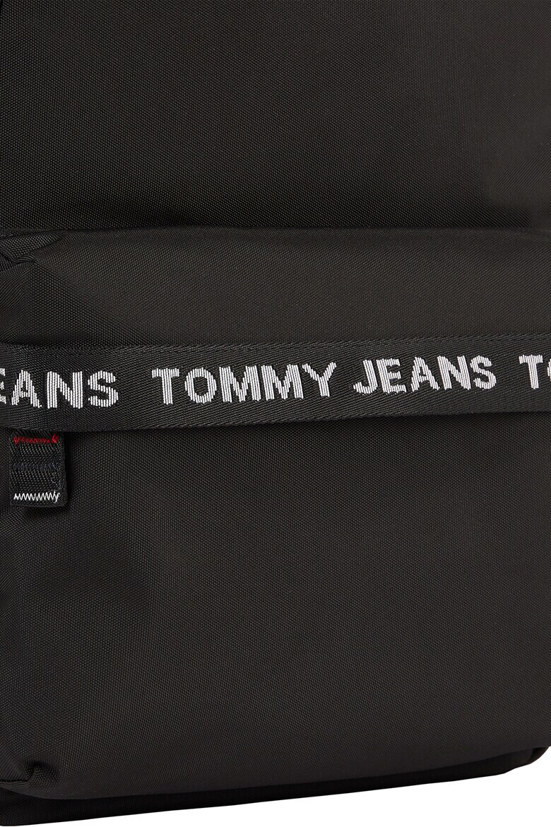 Tommy Jeans Раница Essential Dome - 18.5 л - Pepit.bg