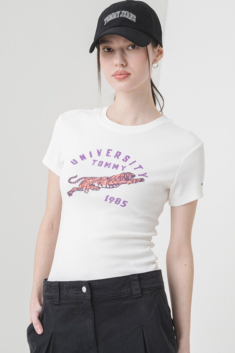 Tommy Jeans Рипсена слим тениска - Pepit.bg