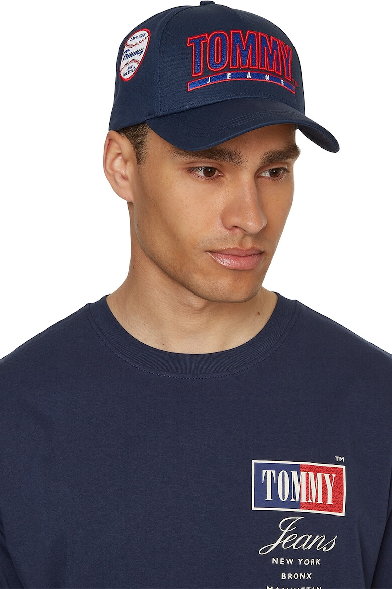 Tommy Jeans Шапка с регулиране и лого - Pepit.bg