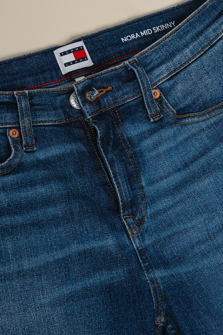 Tommy Jeans Скини дънки Nora - Pepit.bg