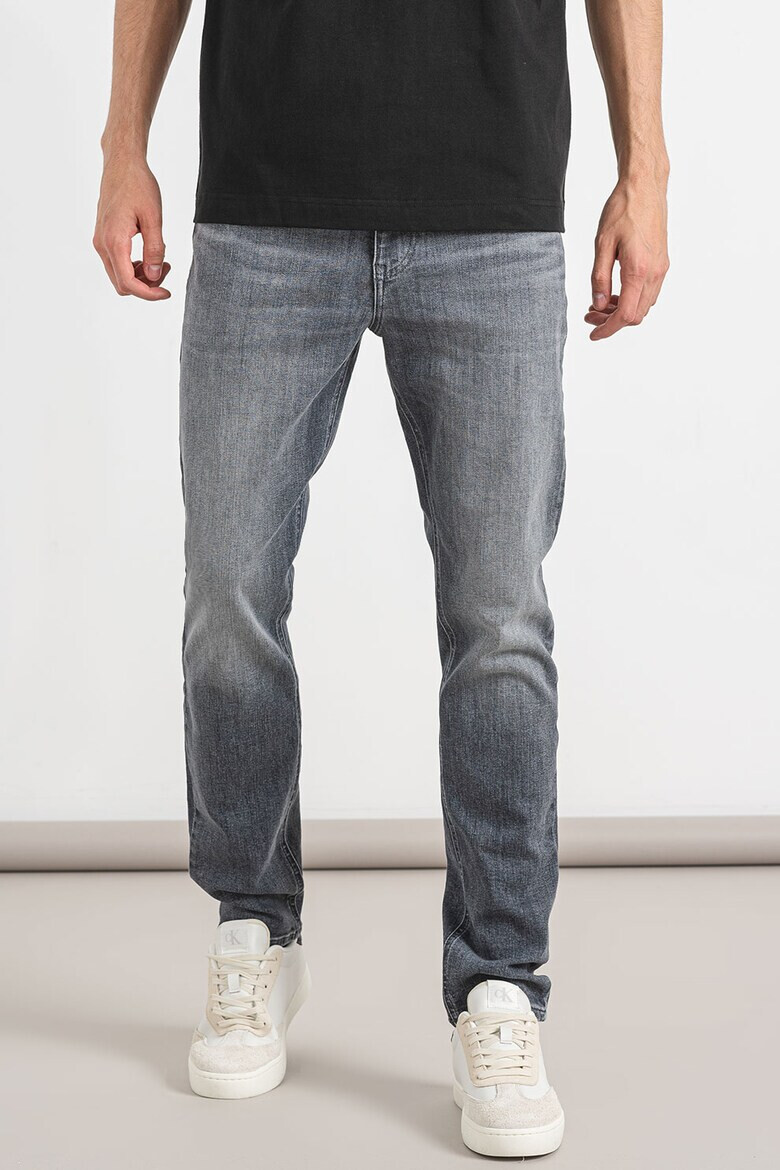 Tommy Jeans Скини дънки Simon - Pepit.bg