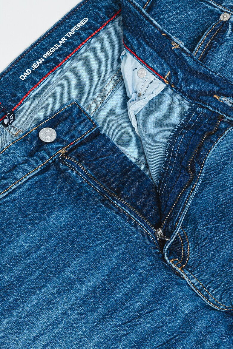 Tommy Jeans Скосени дънки - Pepit.bg