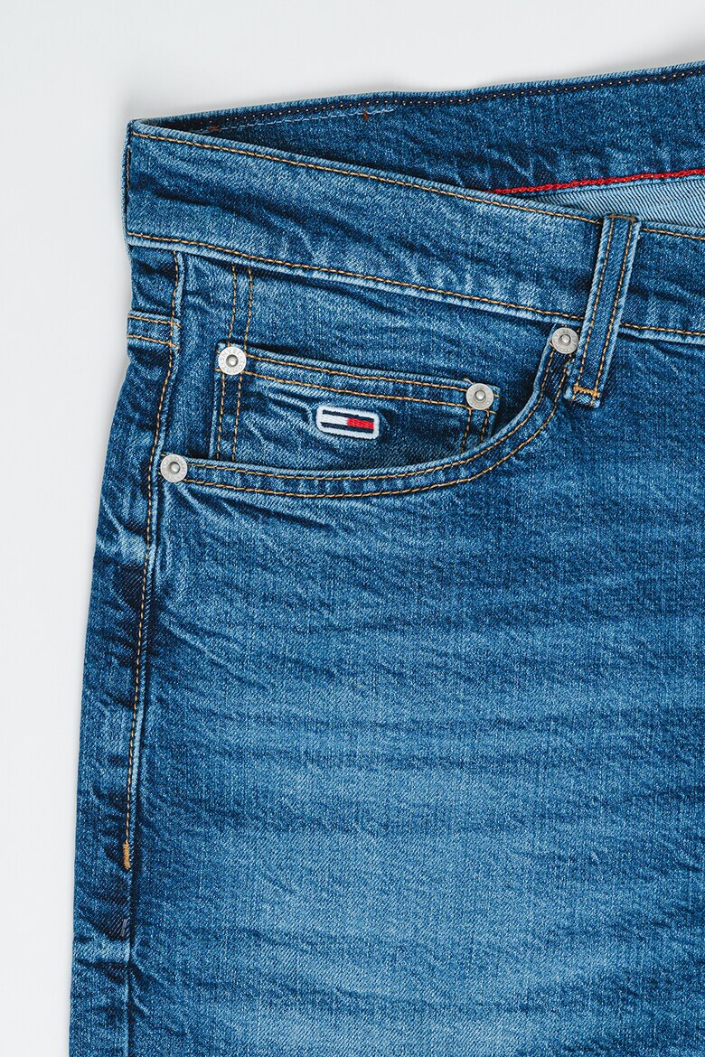 Tommy Jeans Скосени дънки - Pepit.bg