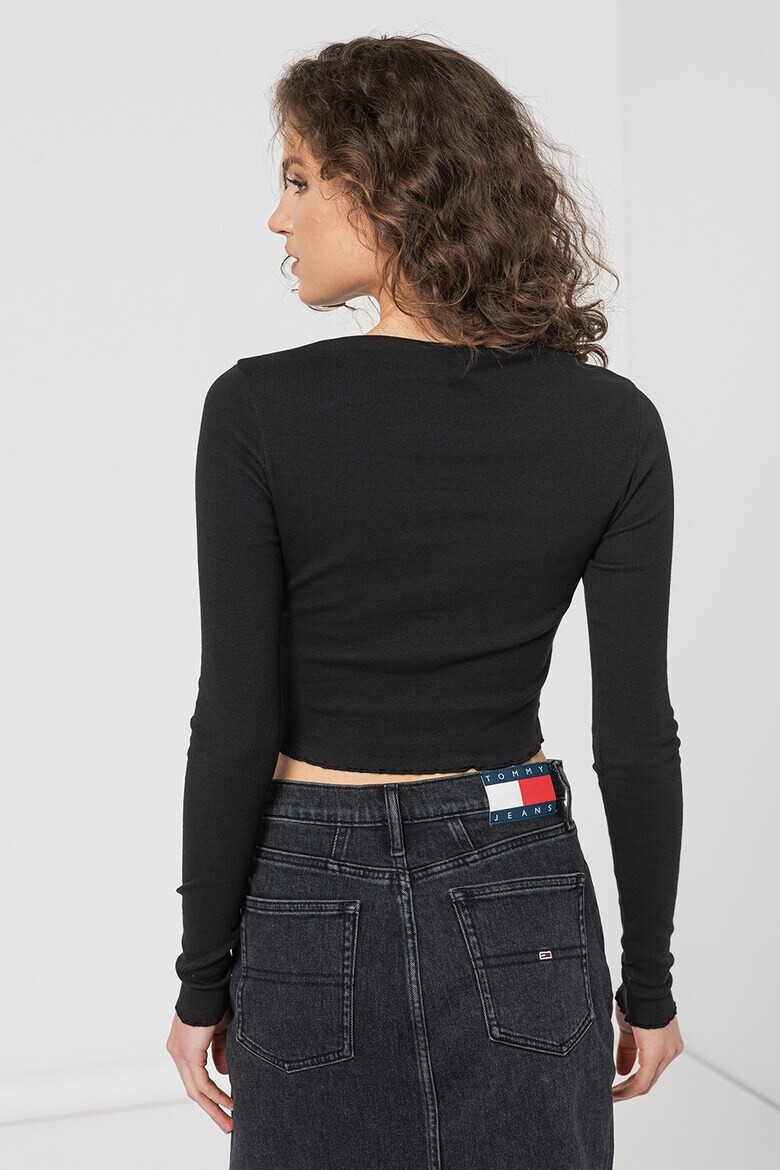 Tommy Jeans Скъсена блуза с лого - Pepit.bg