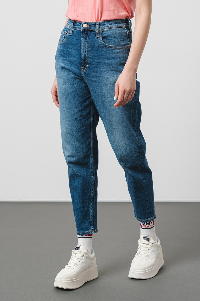 Tommy Jeans Скъсени дънки стил Mom - Pepit.bg