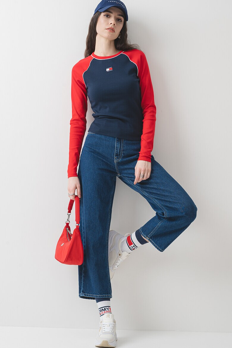 Tommy Jeans Слим блуза с ръкави реглан - Pepit.bg