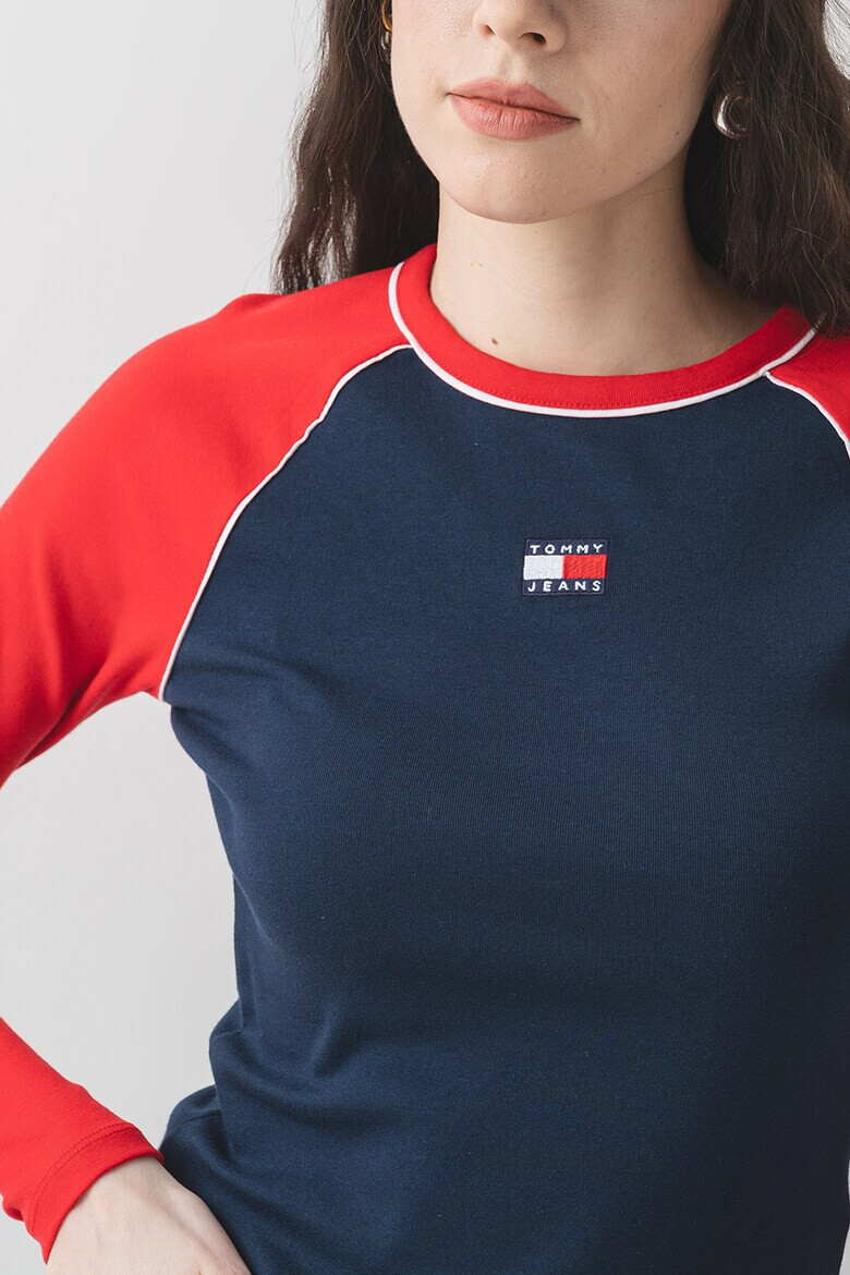 Tommy Jeans Слим блуза с ръкави реглан - Pepit.bg