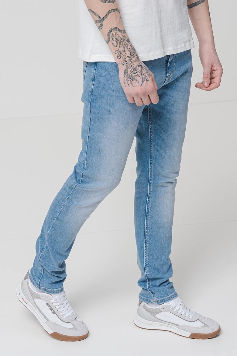 Tommy Jeans Слим дънки - Светлосин - Pepit.bg