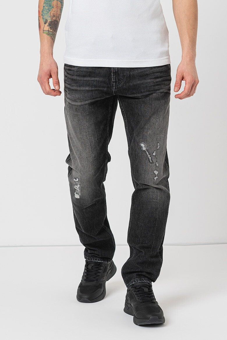 Tommy Jeans Слим дънки Austin със стеснен крачол - Pepit.bg