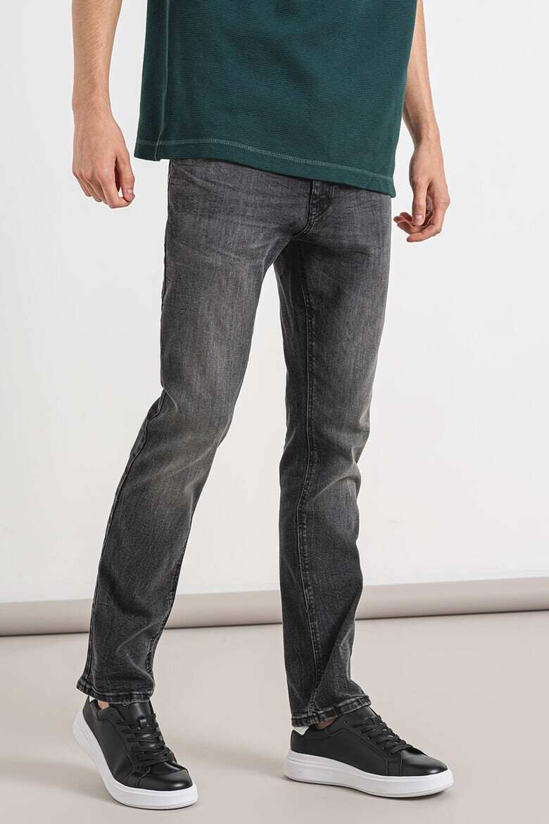 Tommy Jeans Слим дънки Scanton - Pepit.bg