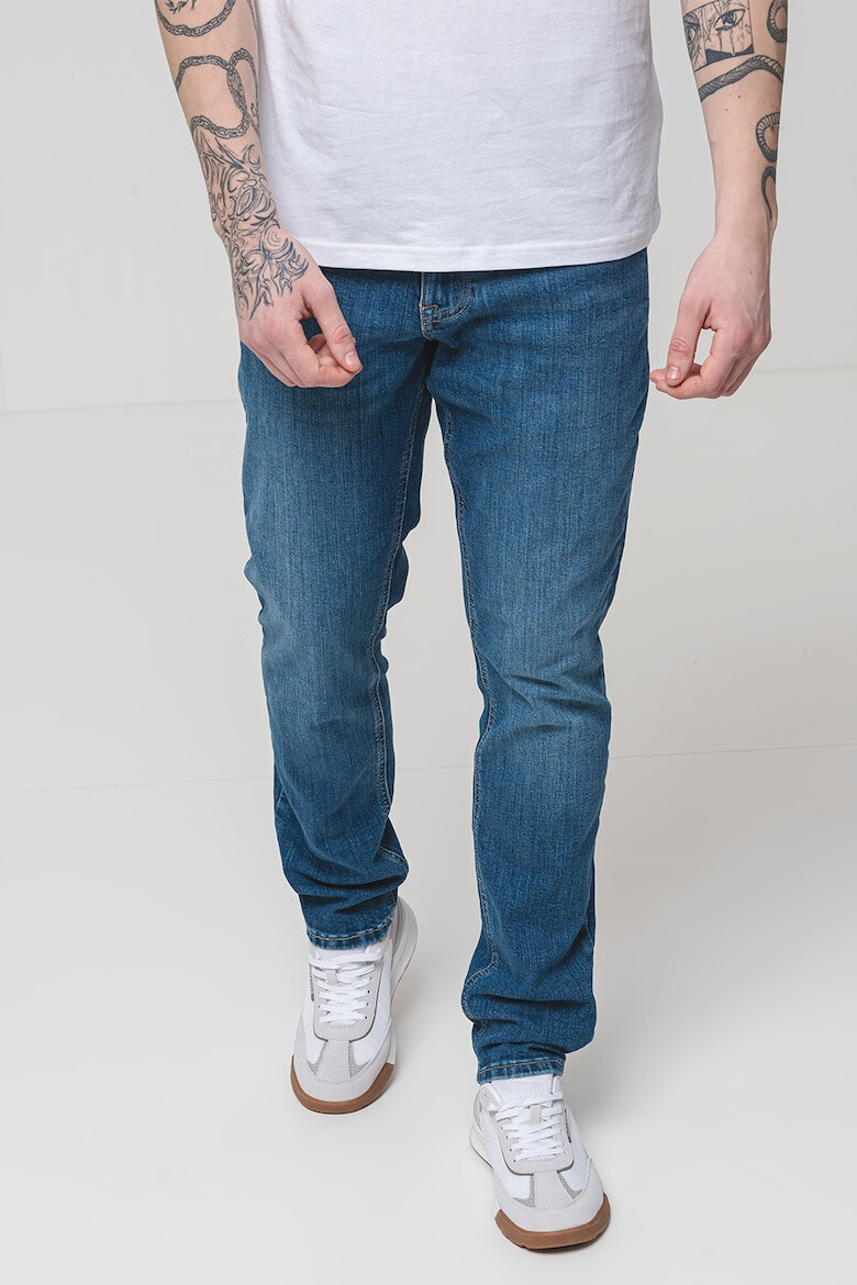Tommy Jeans Слим дънки Scanton - Тъмносин - Pepit.bg