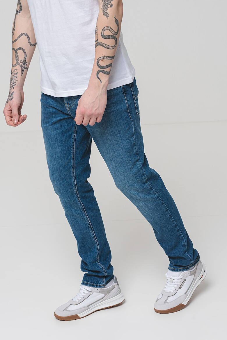 Tommy Jeans Слим дънки Scanton - Тъмносин - Pepit.bg