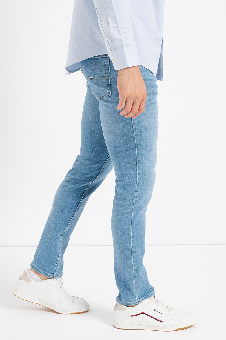Tommy Jeans Слим дънки Scanton - Светлосин - Pepit.bg