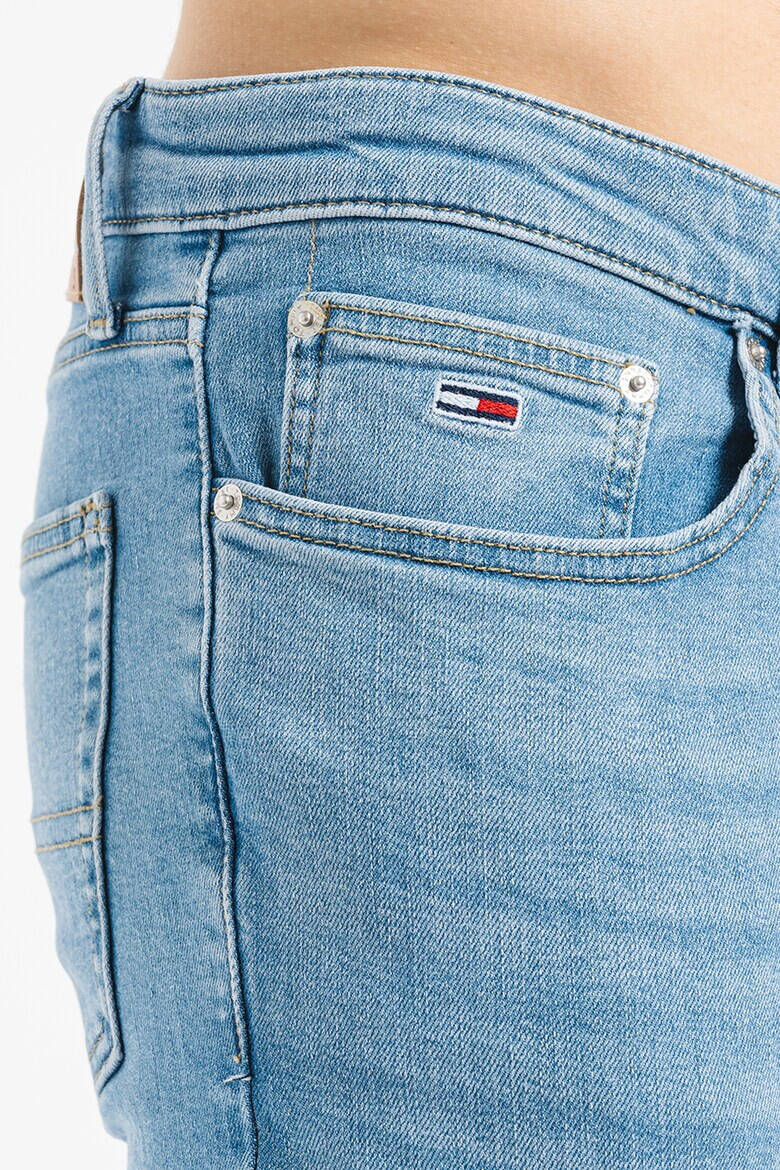 Tommy Jeans Слим дънки Scanton - Светлосин - Pepit.bg