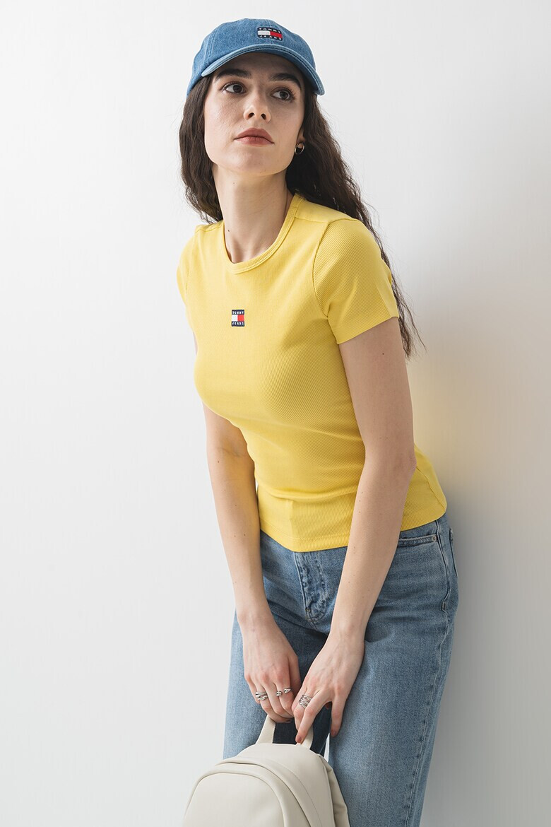 Tommy Jeans Слим тениска с рипс - Pepit.bg