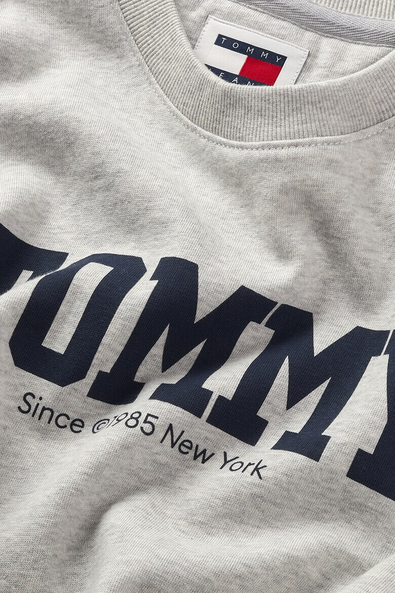 Tommy Jeans Суитшърт с овално деколте и лога - Pepit.bg