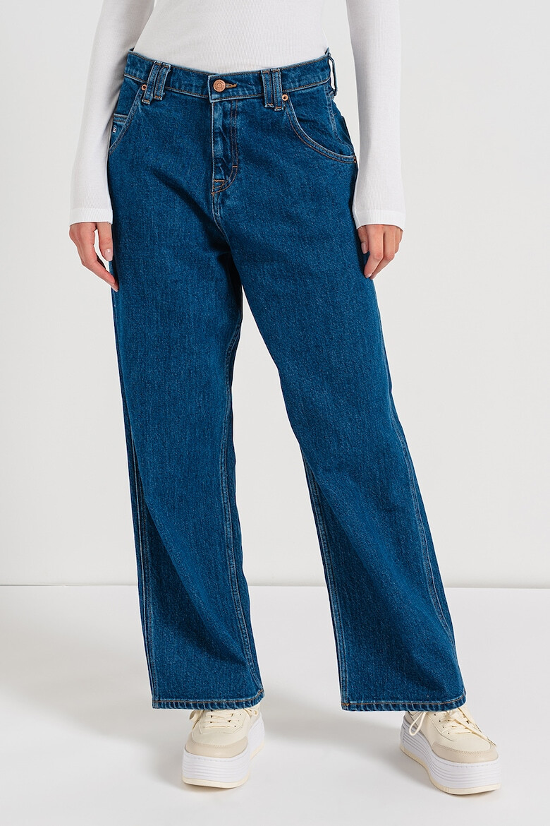 Tommy Jeans Свободни дънки - Pepit.bg