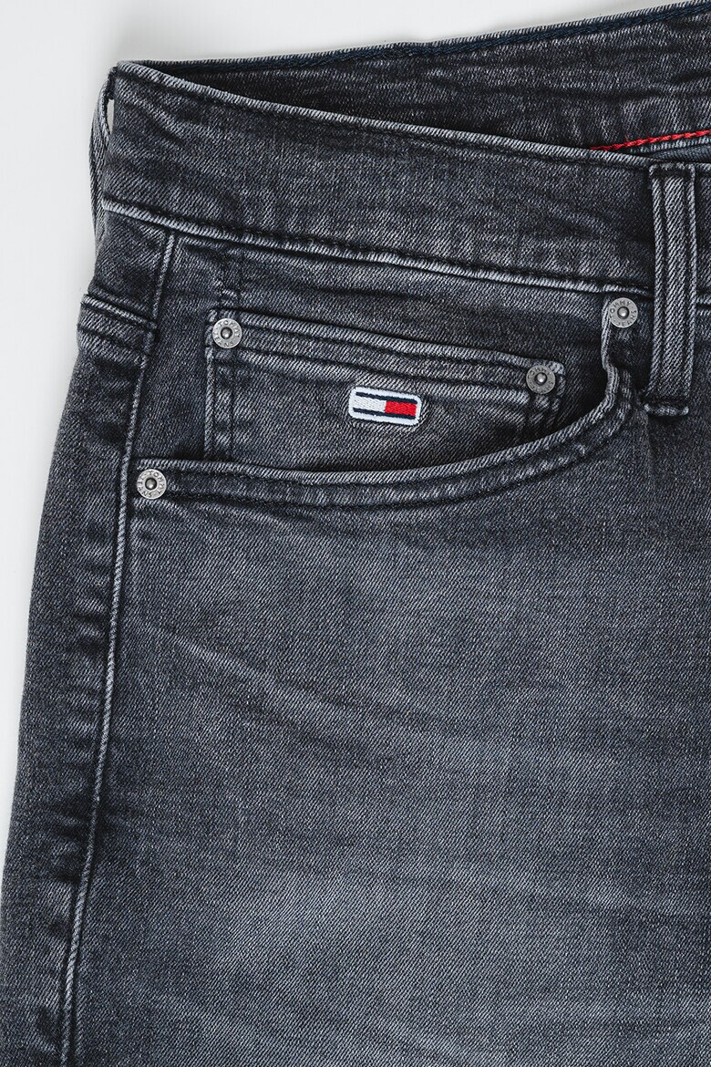 Tommy Jeans Свободни дънки - Pepit.bg