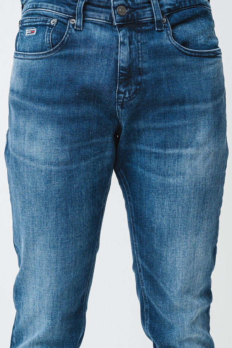 Tommy Jeans Слим дънки DM0DM20550 - Pepit.bg
