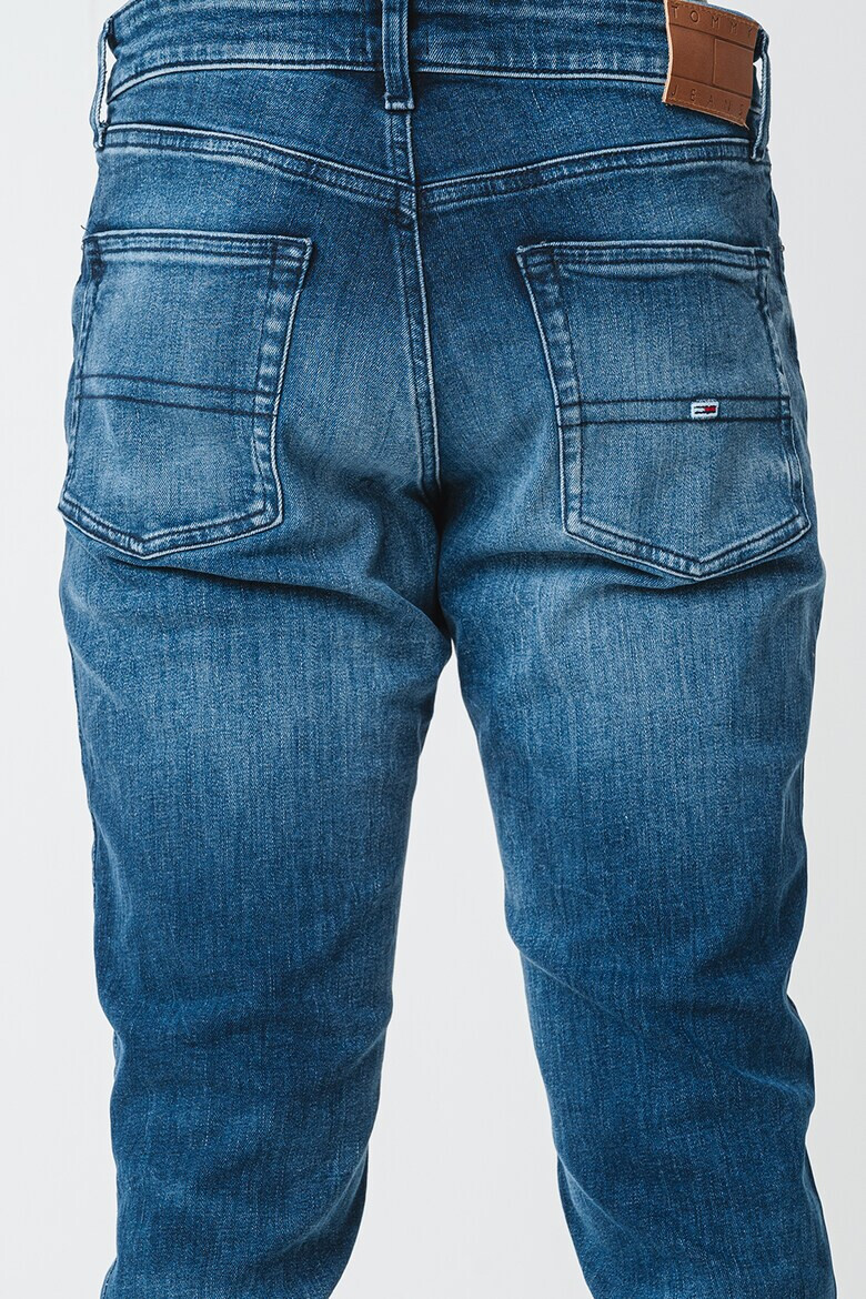 Tommy Jeans Слим дънки DM0DM20550 - Pepit.bg