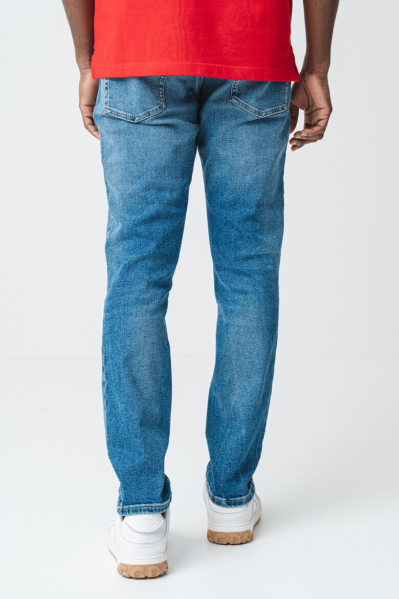 Tommy Jeans Слим дънки DM0DM20535 - Pepit.bg