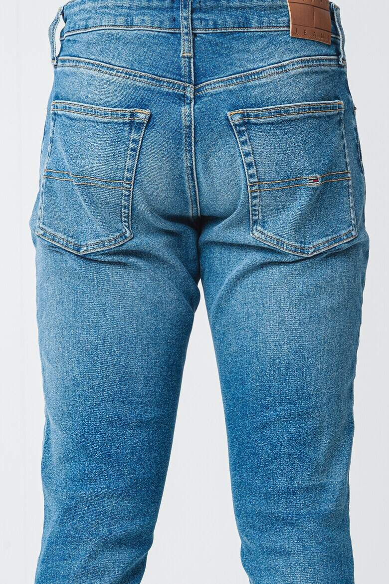 Tommy Jeans Слим дънки DM0DM20535 - Pepit.bg