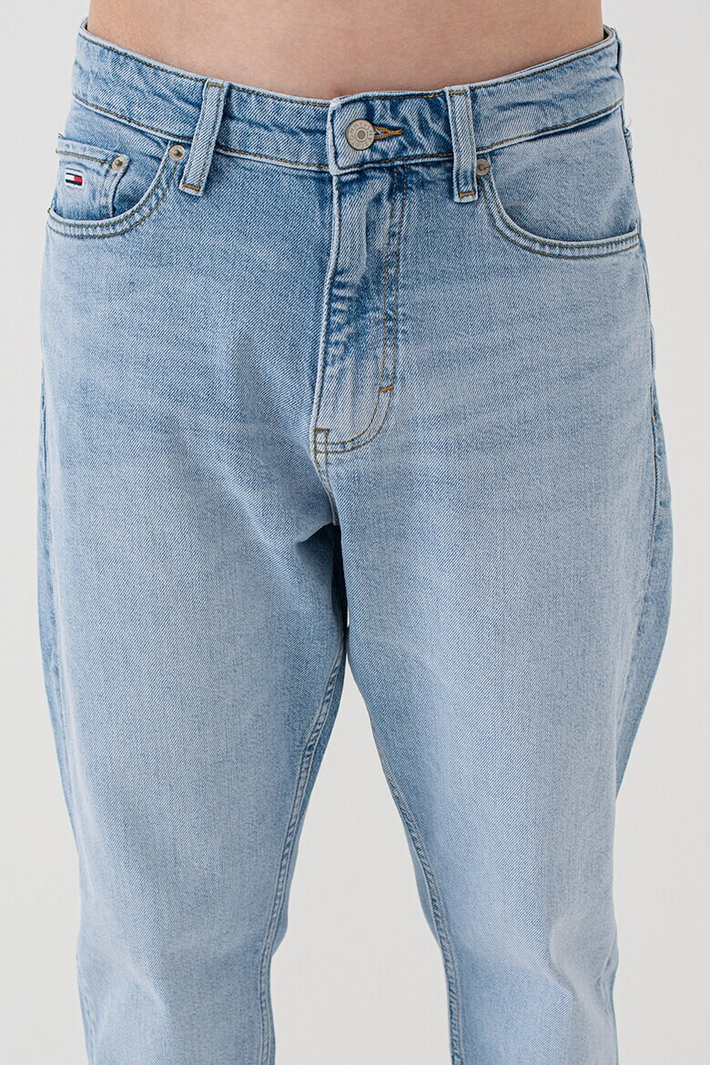 Tommy Jeans Свободни дънки - Pepit.bg