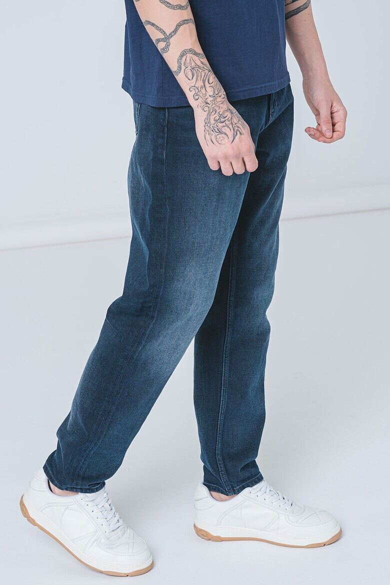 Tommy Jeans Свободни дънки Isaac деграде - Тъмносин - Pepit.bg