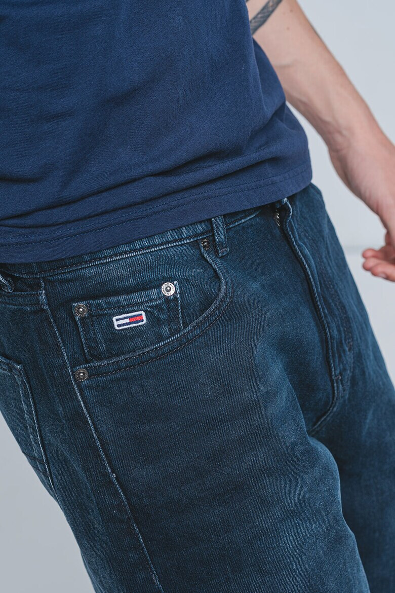 Tommy Jeans Свободни дънки Isaac деграде - Тъмносин - Pepit.bg