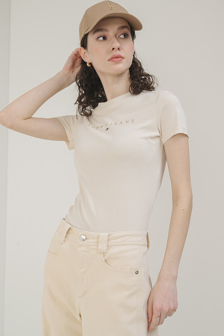 Tommy Jeans Тениска с лого и овално деколте - Pepit.bg