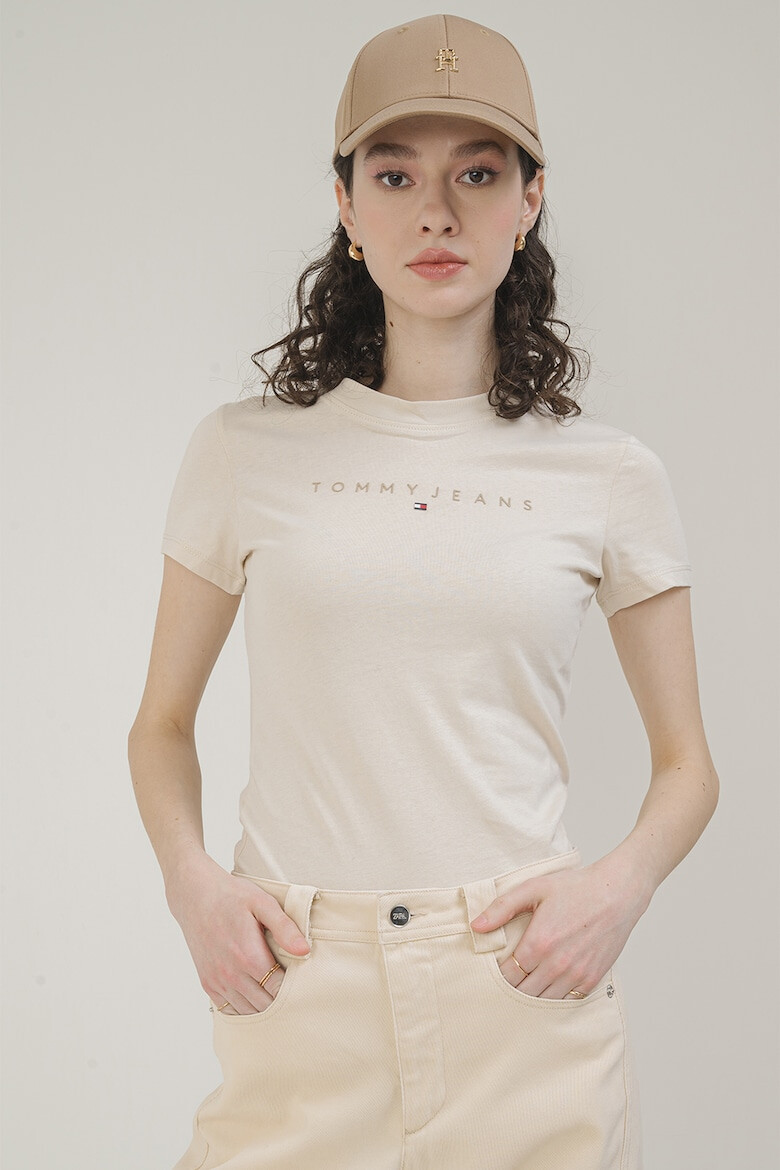 Tommy Jeans Тениска с лого и овално деколте - Pepit.bg