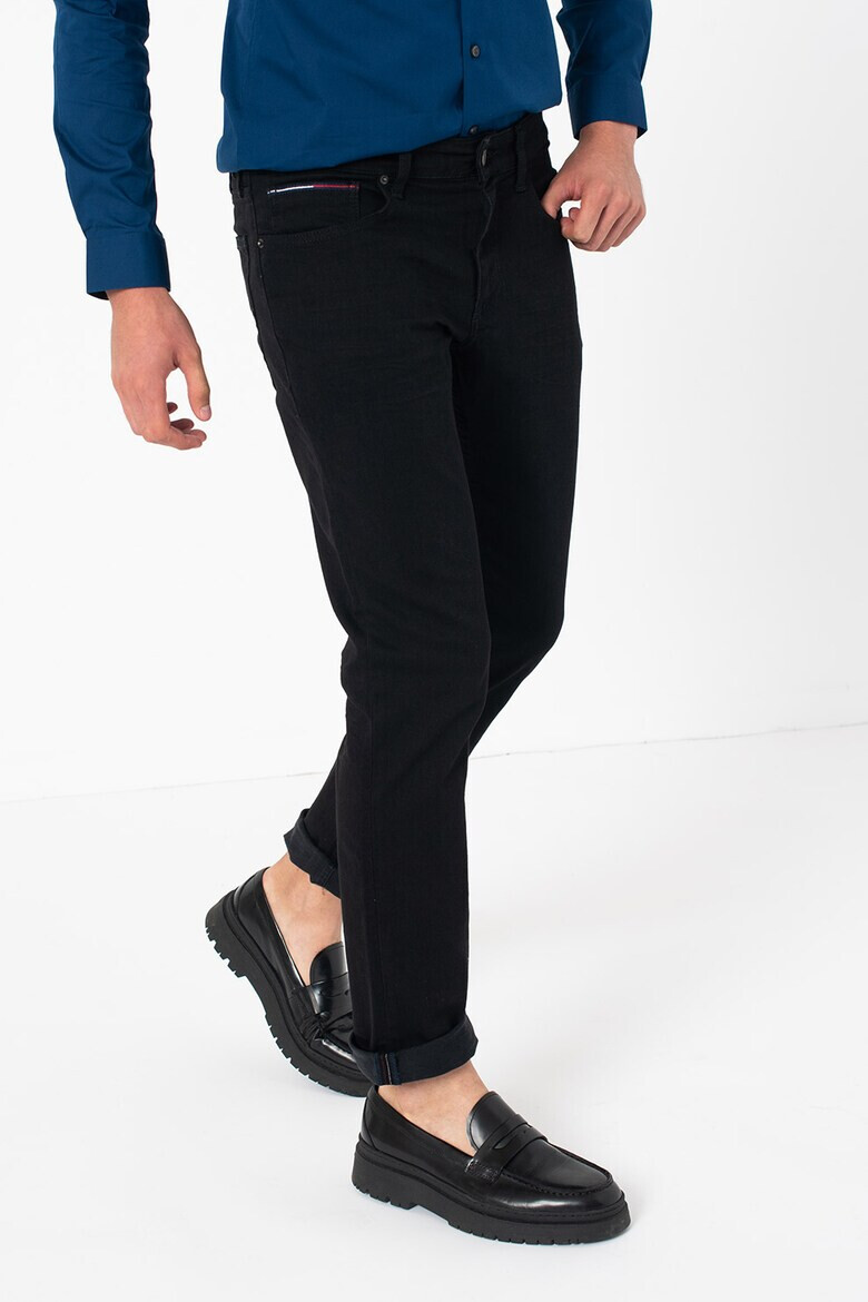 Tommy Jeans Слим дънки Scanton - Черен - Pepit.bg