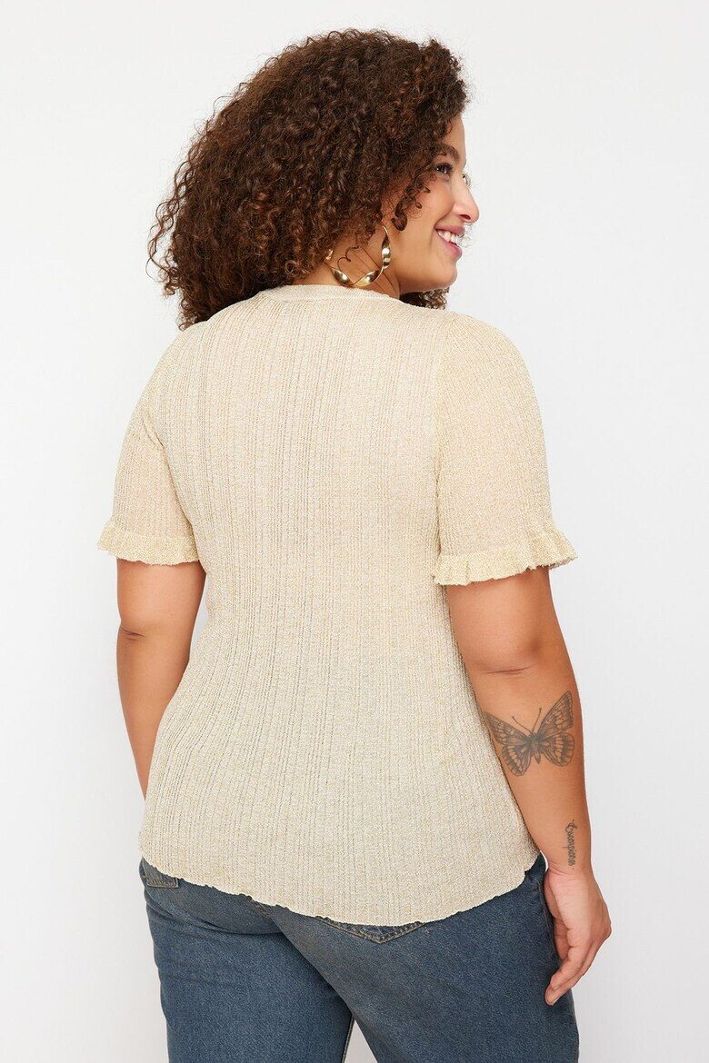 Trendyol Бляскава блуза Plus Size - Pepit.bg