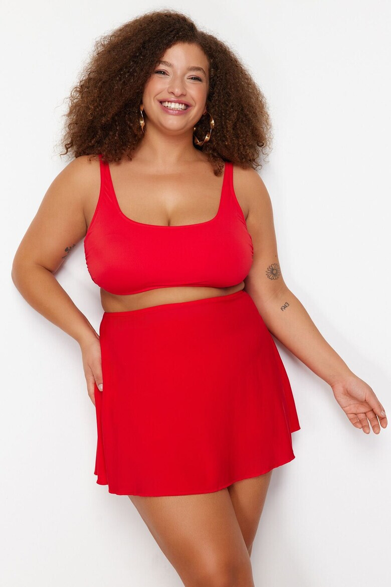 Trendyol Плувен топ с регулиращи се презрамки Plus Size - Pepit.bg