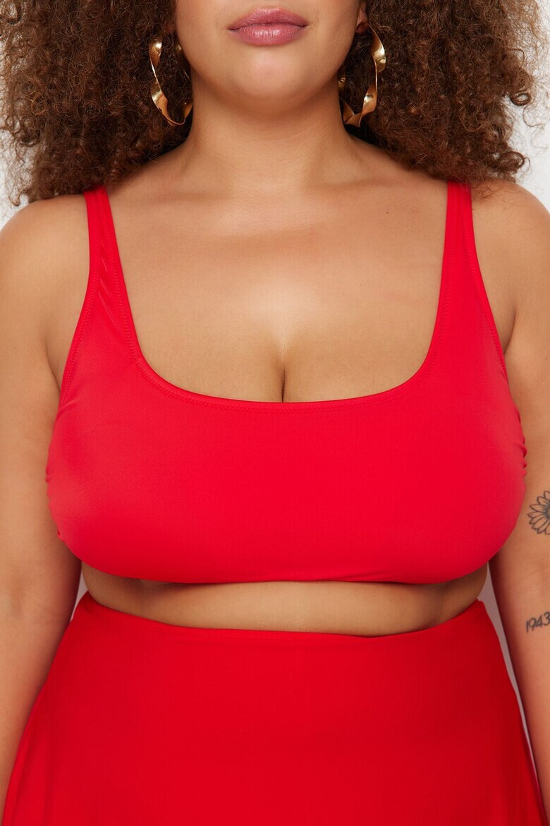 Trendyol Плувен топ с регулиращи се презрамки Plus Size - Pepit.bg