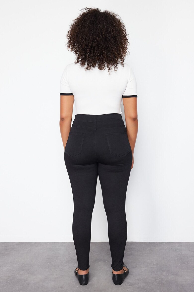 Trendyol Дънки Plus Size с висока талия - Pepit.bg