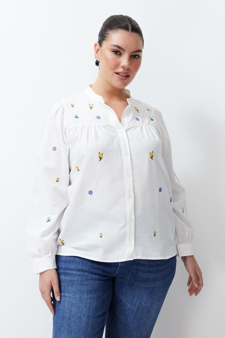 Trendyol Флорална риза Plus Size - Pepit.bg