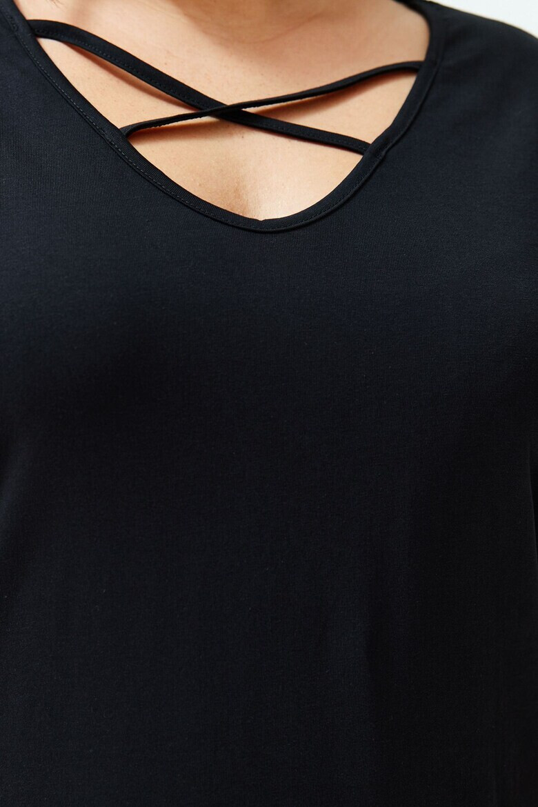 Trendyol Памучна миди рокля Plus Size - Pepit.bg