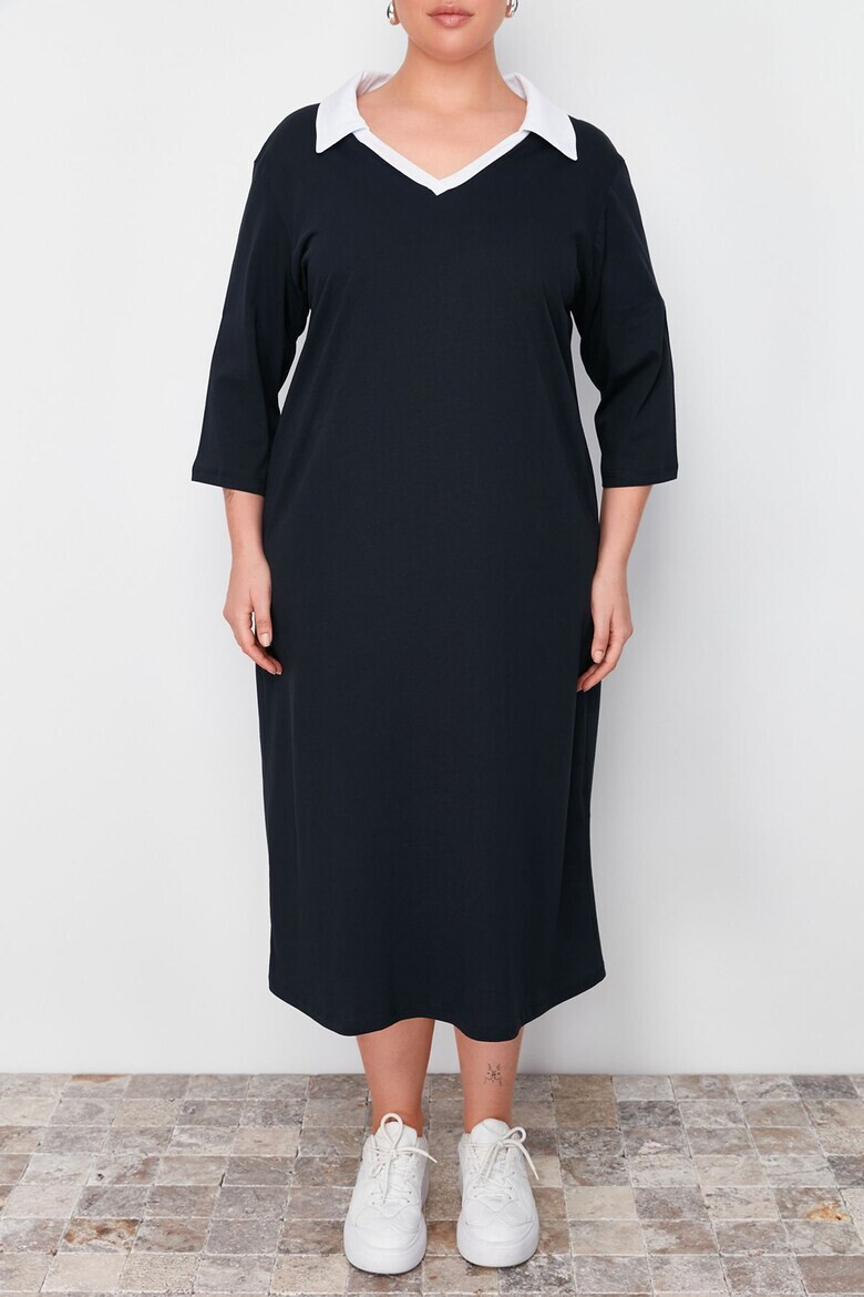 Trendyol Рокля Plus Size с контрастна яка - Pepit.bg