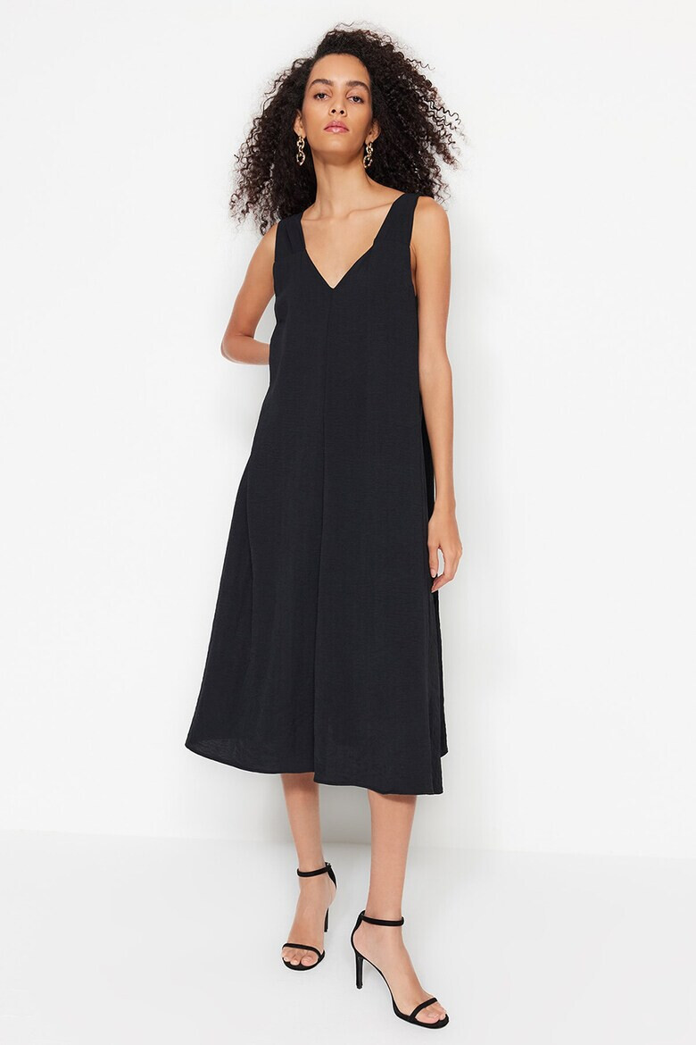 Trendyol Миди рокля с шпиц - Pepit.bg