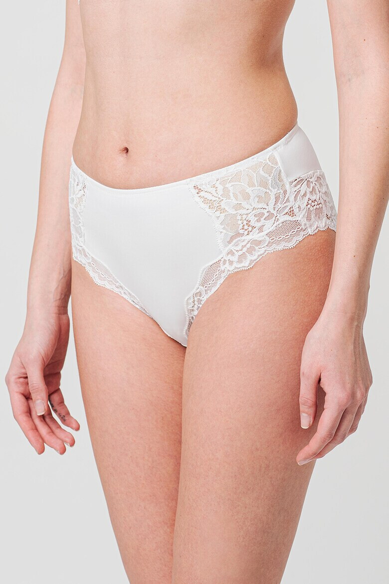 Triumph Бикини Amourette Charm тип хипстър с дантела - Pepit.bg