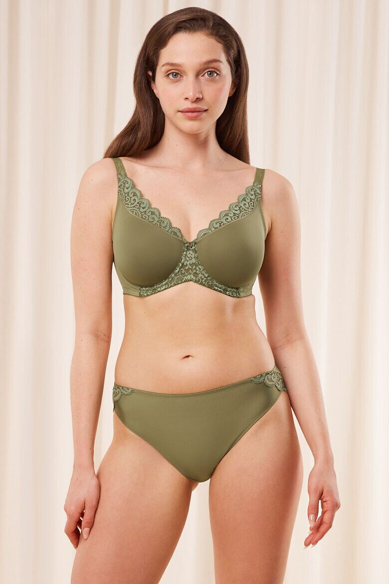 Triumph Бикини Amourette с дантела - Pepit.bg