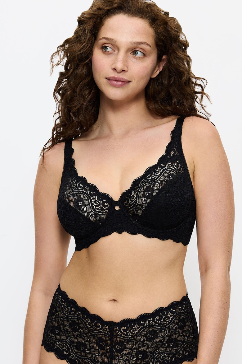 Triumph Дантелен сутиен Amourette с банели - Pepit.bg