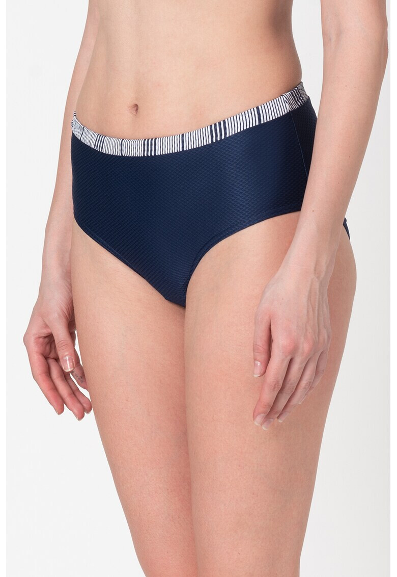 Triumph Долна част на бански Summer Waves - Pepit.bg