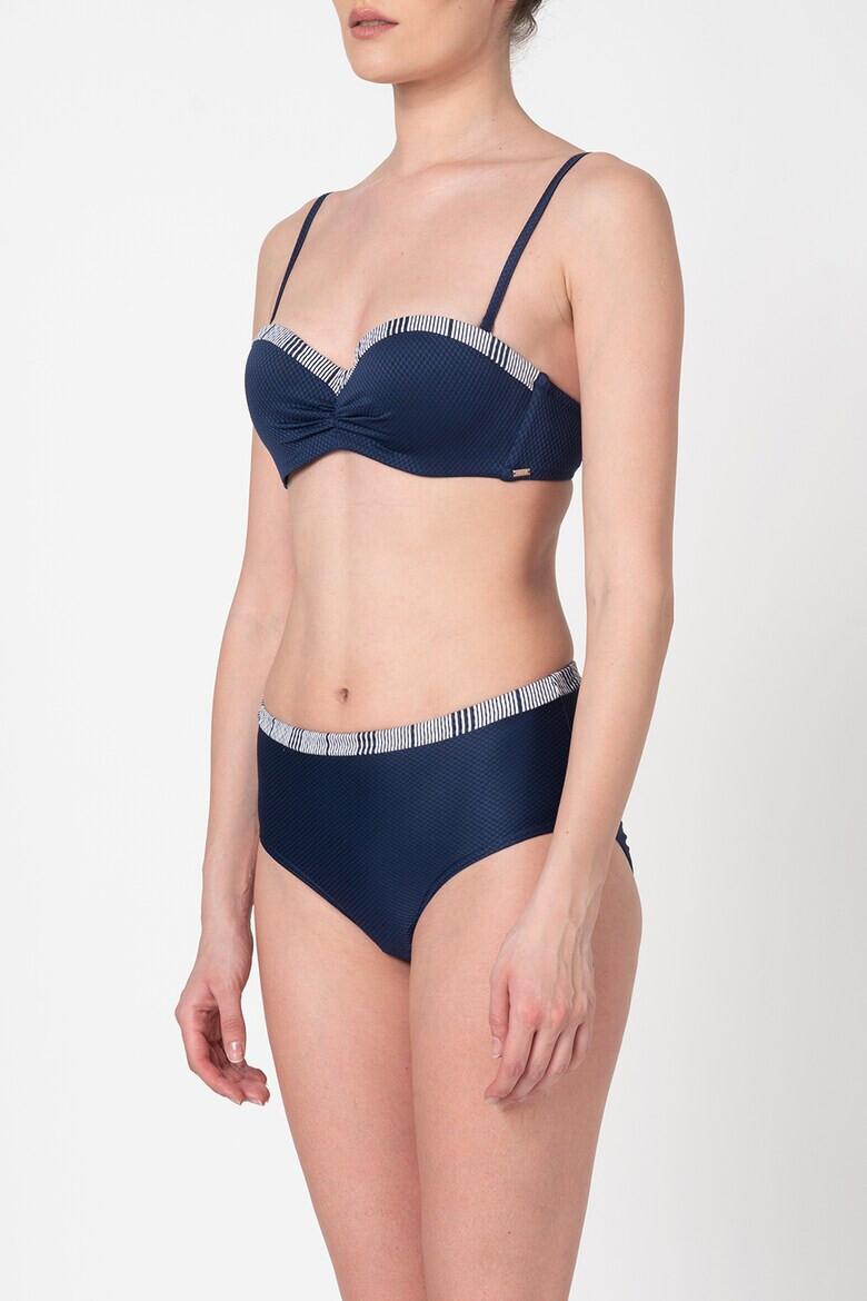 Triumph Горна част на бански Summer Waves - Pepit.bg