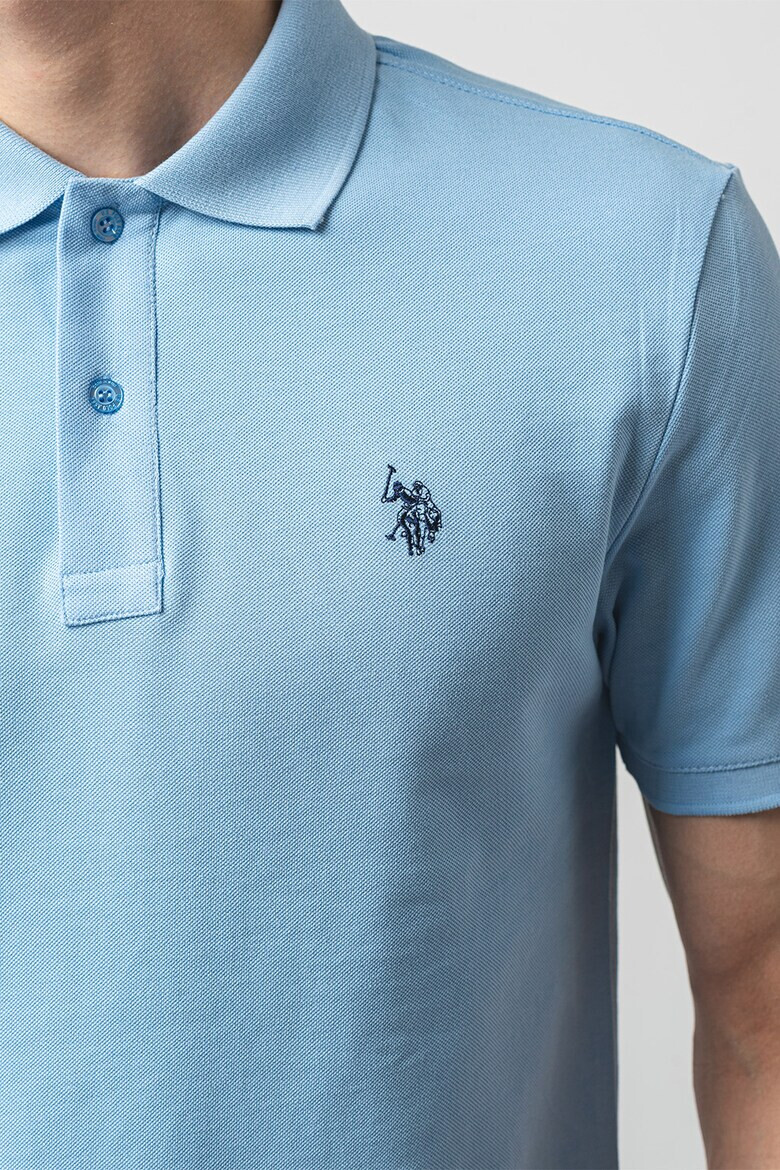 US Polo Assn U.S. Polo Assn - Слим памучна тениска с яка - Pepit.bg